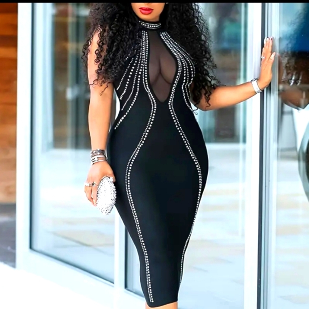 Ladies Beautie for the wedding anniversary and party dress with rhinestones